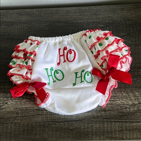 Ruffled Red and White ChristmasDiaper Cover with Bows - Picture 2 of 5